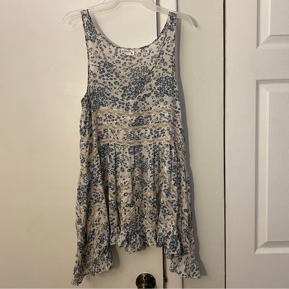 Free People Intimately sleeveless lace blouse. Size S.